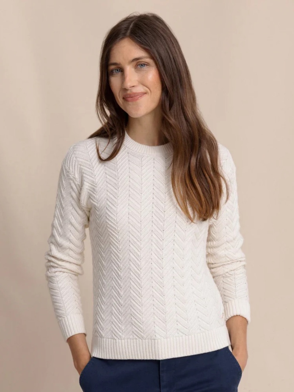 Southern Tide Saige Sweater in Sand White. Size Medium.